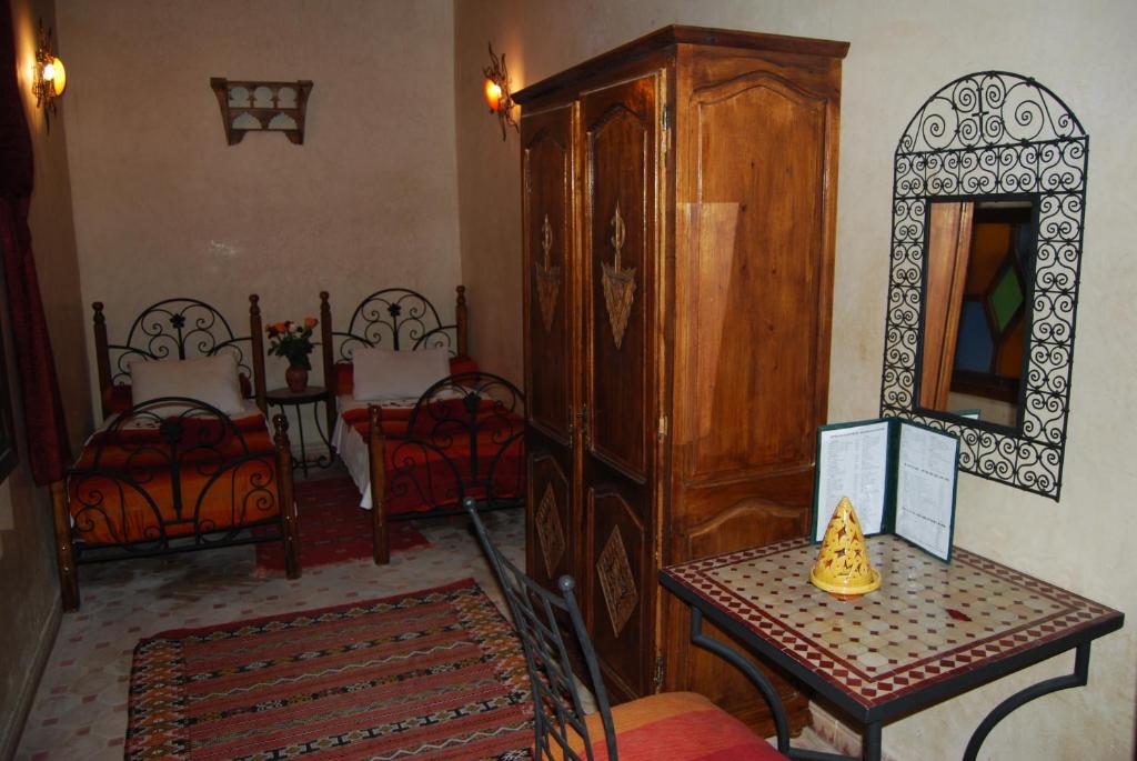Caverne D'Ali Baba Эс-Сувейра Номер фото